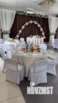 Дом 600м², 3-этажный, посуточно,