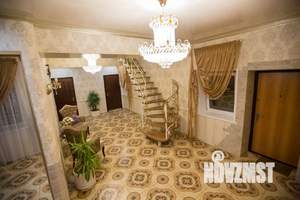 Дом 550м², 2-этажный, посуточно,