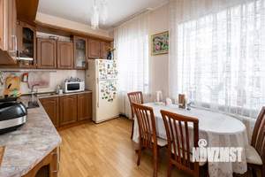 Дом 343м², 2-этажный, участок 10 сот.