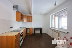 Дом 142м², 2-этажный, участок 10 сот.