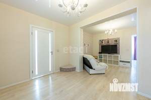 Дом 201м², 2-этажный, участок 10 сот.