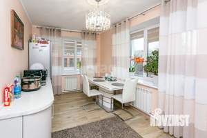 Дом 216м², 2-этажный, участок 9 сот.