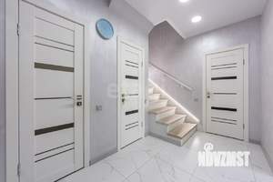 Дом 209м², 2-этажный, участок 12 сот.