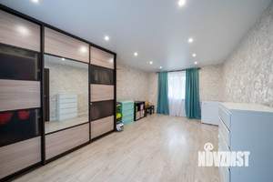 Дом 100м², 2-этажный, участок 7 сот.