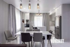 Дом 209м², 2-этажный, участок 12 сот.