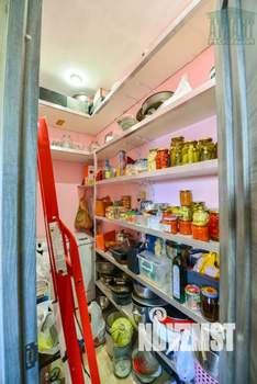 Дом 196м², 2-этажный, участок 8 сот.