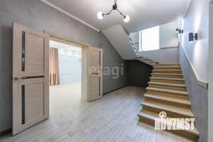 Дом 178м², 3-этажный, участок 15 сот.