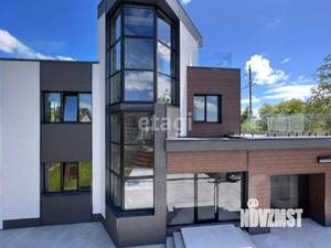 Дом 210м², 3-этажный, участок 11 сот.