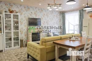 Таунхаус 200м², 3-этажный, участок 1 сот.