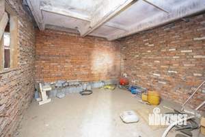 Дом 422м², 3-этажный, участок 9 сот.