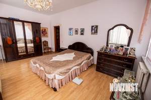 Дом 343м², 2-этажный, участок 10 сот.