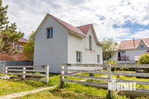 Коттедж 99м², 2-этажный, участок 10 сот.