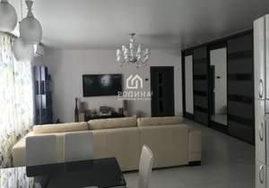 Дом 225м², 2-этажный, участок 10 сот.