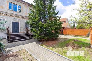 Дом 343м², 2-этажный, участок 10 сот.