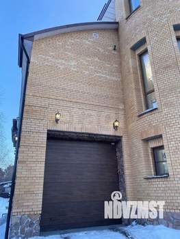 Дом 417м², 3-этажный, участок 7 сот.