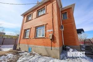 Дом 121м², 2-этажный, участок 9 сот.