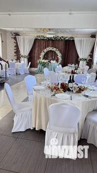 Дом 600м&sup2;, 3-этажный, посуточно, 