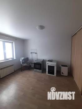 Таунхаус 55м², 2-этажный, на длительный срок, 