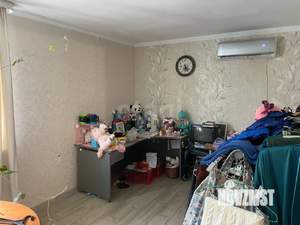 Дом 236м², 3-этажный, участок 10 сот.  