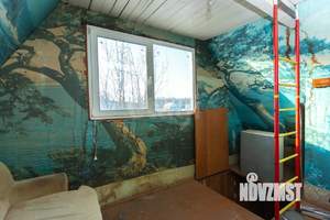 Дом 42м&sup2;, 2-этажный, участок 6 сот.  