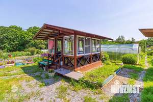 Дом 24м&sup2;, 1-этажный, участок 10 сот.  