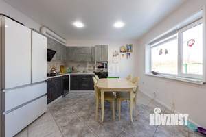 Дом 120м², 2-этажный, участок 8 сот.  