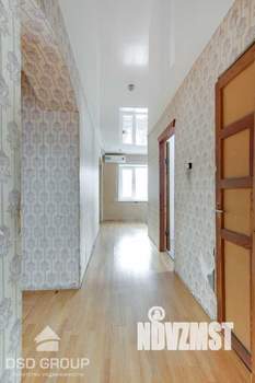 Дом 307м&sup2;, 2-этажный, участок 10 сот.  