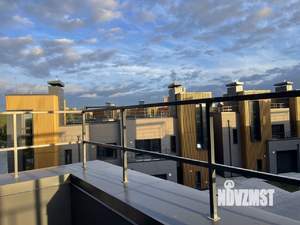 Таунхаус 233м&sup2;, 2-этажный, участок 2 сот.  