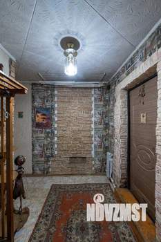 Дом 65м&sup2;, 1-этажный, участок 10 сот.  