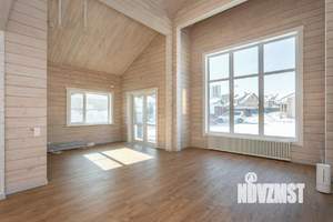 Коттедж 168м&sup2;, 2-этажный, участок 9 сот.  