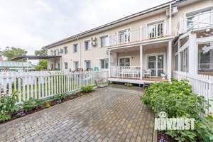 Таунхаус 200м&sup2;, 2-этажный, участок 1 сот.  