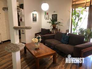 Коттедж 590м&sup2;, 2-этажный, участок 10 сот.  