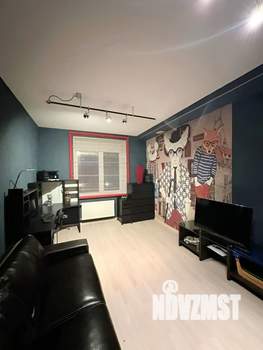 Коттедж 271м&sup2;, 3-этажный, участок 3 сот.  