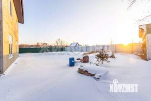 Дом 201м&sup2;, 2-этажный, участок 12 сот.  