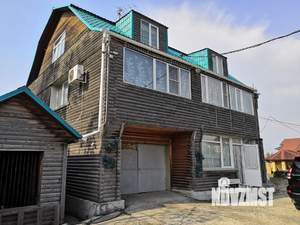 Коттедж 263м&sup2;, 3-этажный, участок 10 сот.  