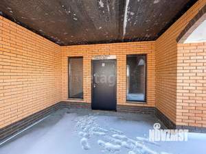 Дом 390м², 2-этажный, участок 10 сот.  