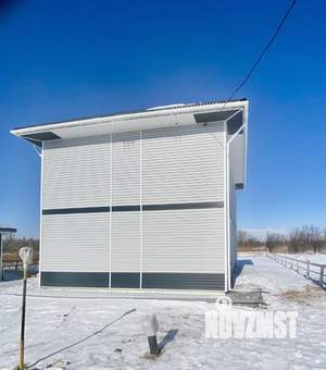 Дом 100м&sup2;, 2-этажный, участок 6 сот.  