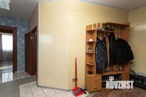 Дом 200м&sup2;, 2-этажный, участок 6 сот.  