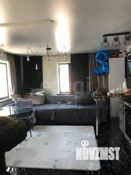 Дом 100м&sup2;, 2-этажный, участок 20 сот.  