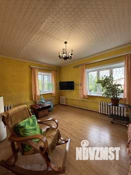 Коттедж 274м², 3-этажный, участок 10 сот.  