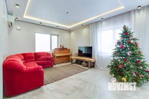 Дом 150м&sup2;, 2-этажный, участок 10 сот.  