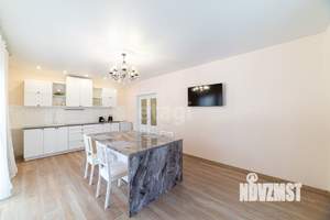 Дом 93м&sup2;, 1-этажный, участок 10 сот.  