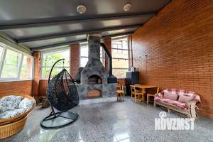 Коттедж 340м², 2-этажный, участок 19 сот.  
