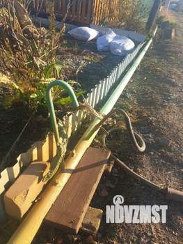 Дом 20м&sup2;, 2-этажный, участок 4 сот.  