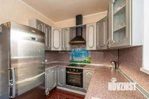 Дом 238м&sup2;, 4-этажный, участок 10 сот.  