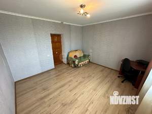 Дом 233м², 3-этажный, участок 10 сот.  