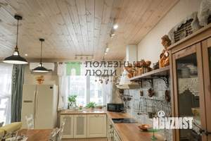 Таунхаус 200м², 3-этажный, участок 1 сот.  