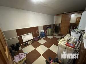 Дом 233м², 3-этажный, участок 10 сот.  