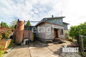 Дом 251м&sup2;, 2-этажный, участок 15 сот.  