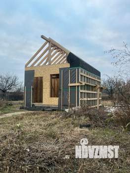 Дом 45м&sup2;, 2-этажный, участок 6 сот.  